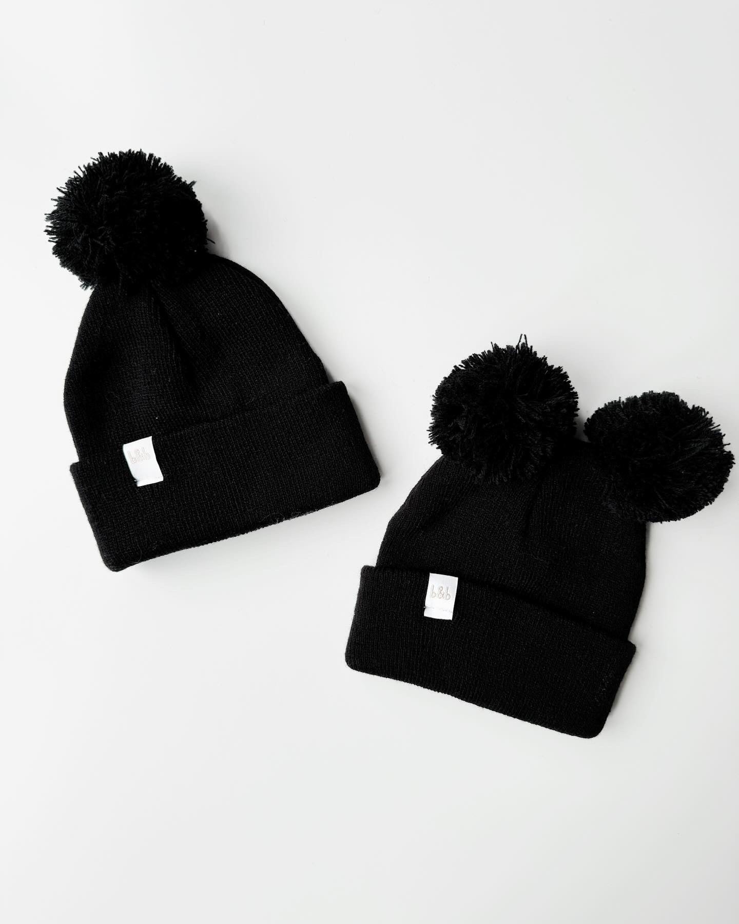 Single Pom Beanie Black